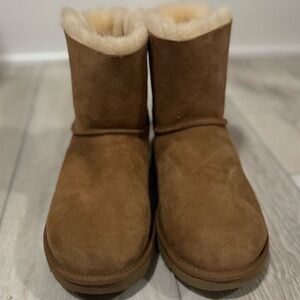 UGG Mini Bailey Bow II - Size 10 - Brown Shearling Boots